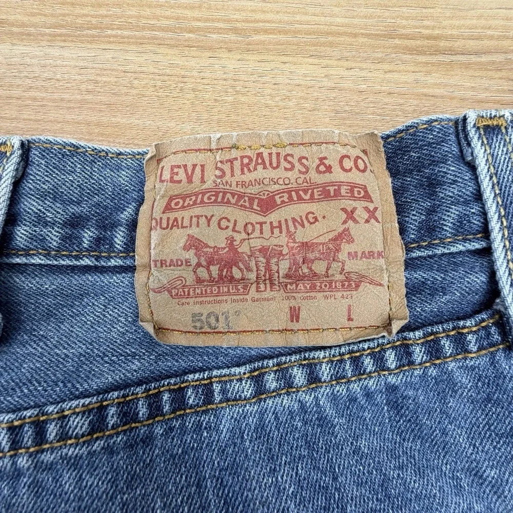Vtg Levis 501 Button Fly Jeans 48x32‎ Denim Y2K Med Wash - Picture 5 of 7